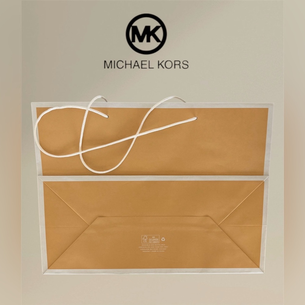 🛍️SALE🛍️ Michael Kors Paper Medium Shopping Gift Bag - Picture 2 of 5